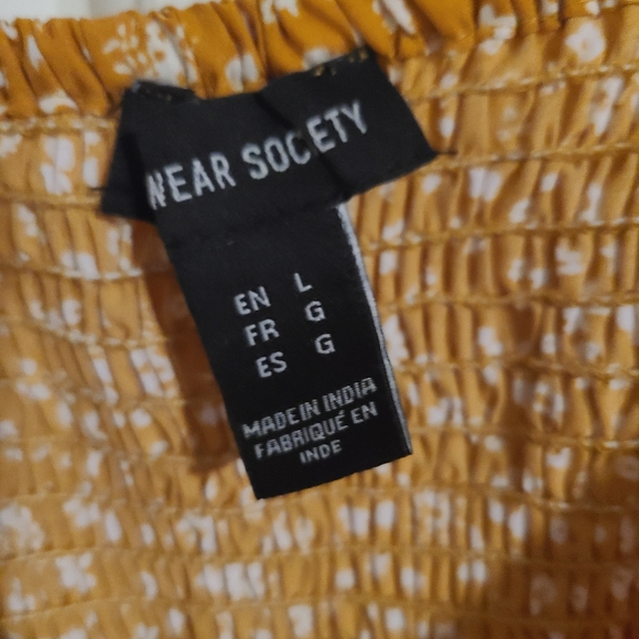 Dress - Picture 2 of 2